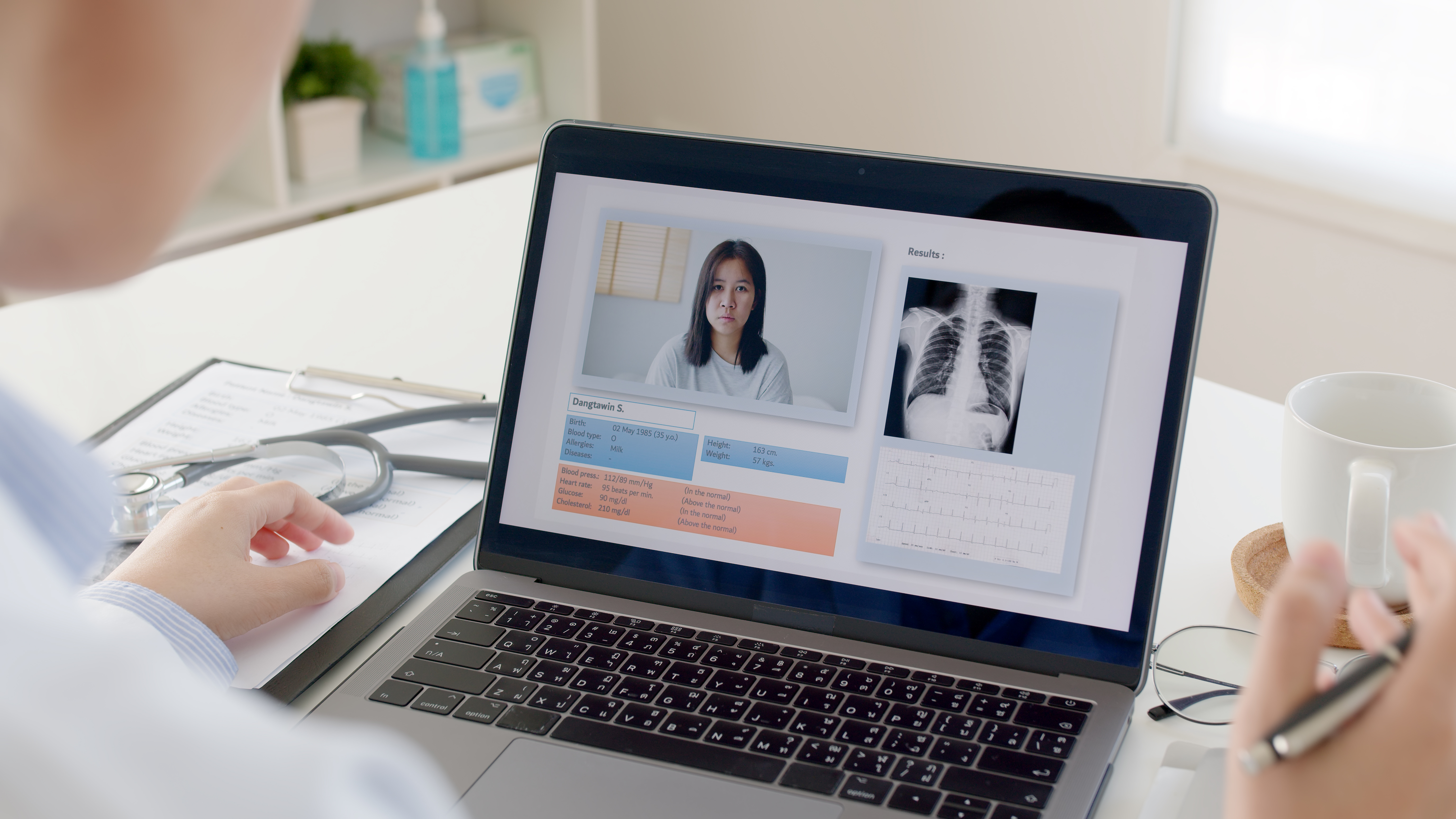Consulta médica en línea por videollamada